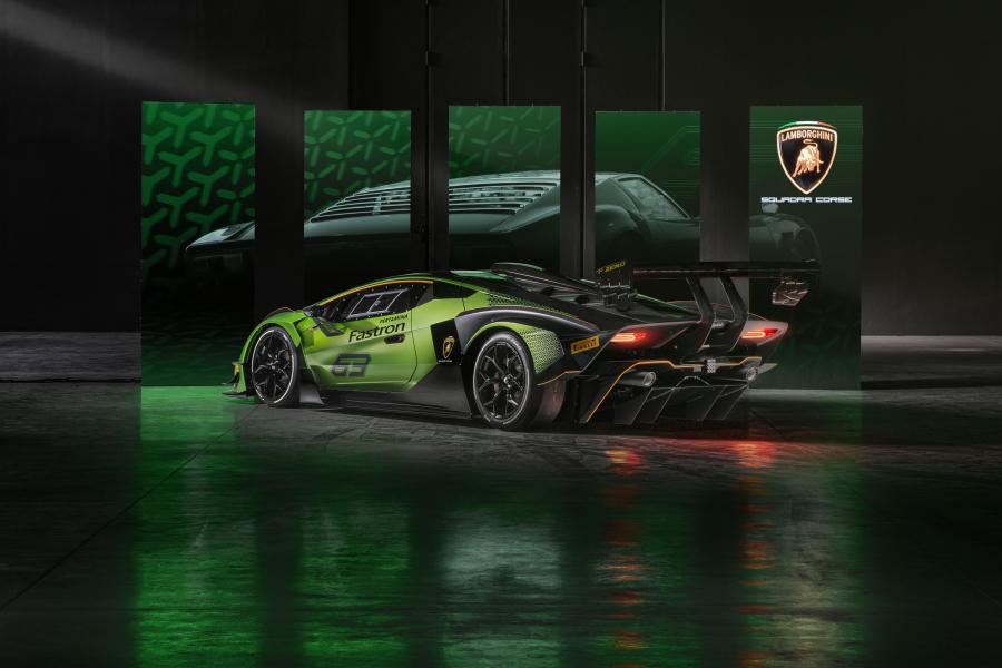  Lamborghini Essenza SCV12 2020 года  (фото 10 из 36)